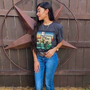 Meet your Posher, Jenny